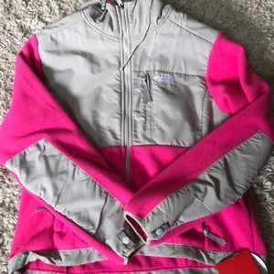 NEW WITH TAGS north face jacket